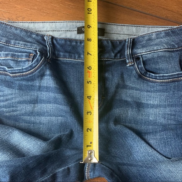 White House Black Market WHBM Skimmer cuffed denim blue Jeans size 2 medium wash - Picture 16 of 16